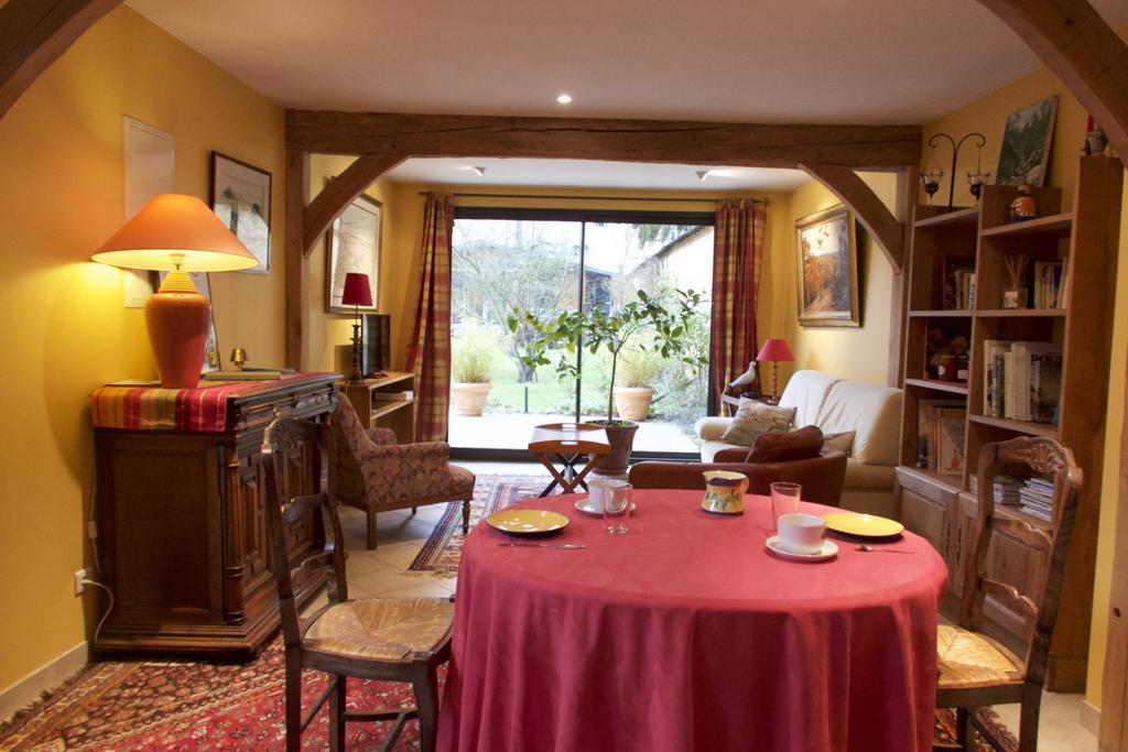 Au Fond Du Jardin Maison D'Hotes Saint-Saëns エクステリア 写真