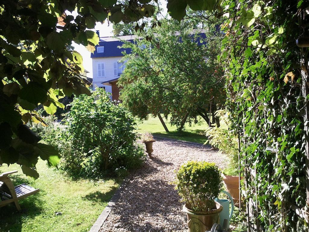 Au Fond Du Jardin Maison D'Hotes Saint-Saëns 部屋 写真