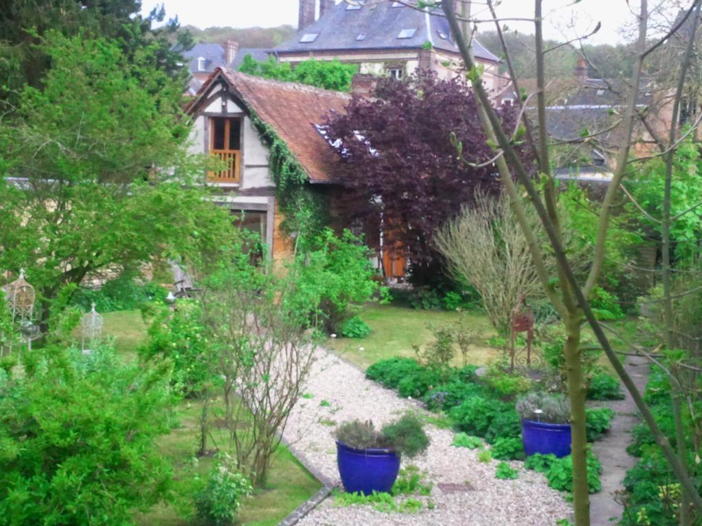Au Fond Du Jardin Maison D'Hotes Saint-Saëns 部屋 写真