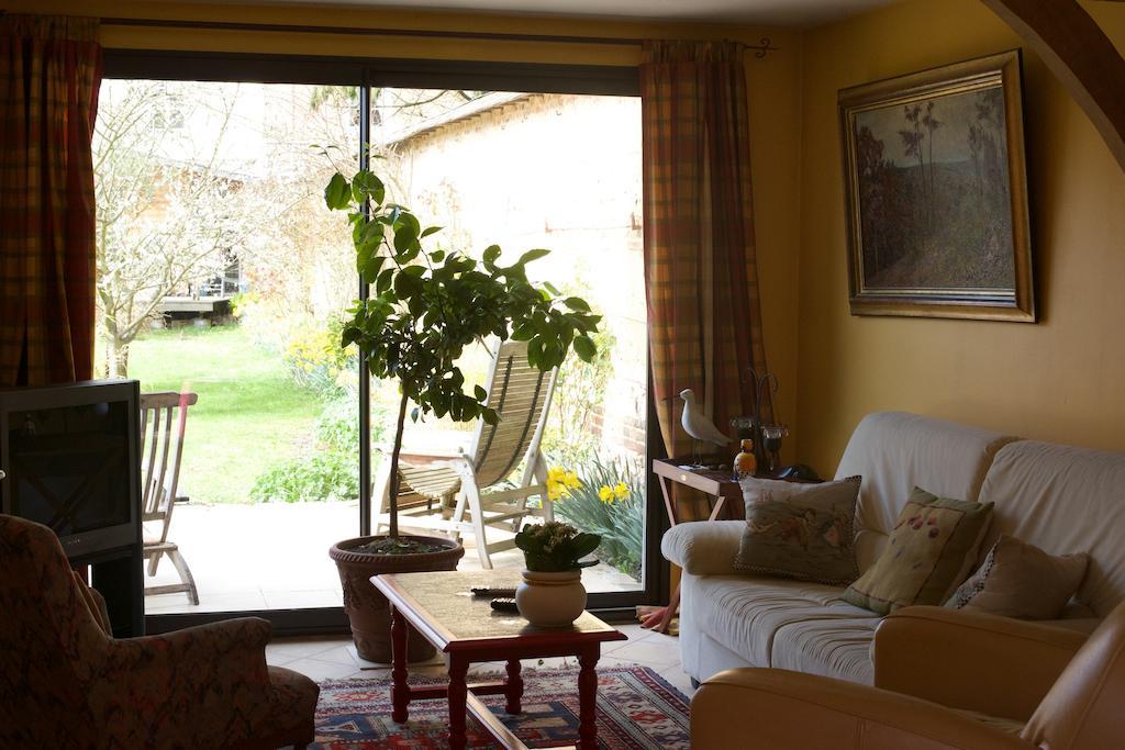 Au Fond Du Jardin Maison D'Hotes Saint-Saëns 部屋 写真