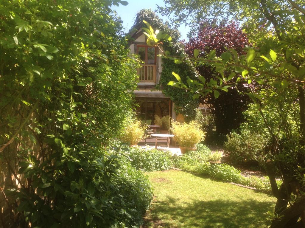 Au Fond Du Jardin Maison D'Hotes Saint-Saëns エクステリア 写真